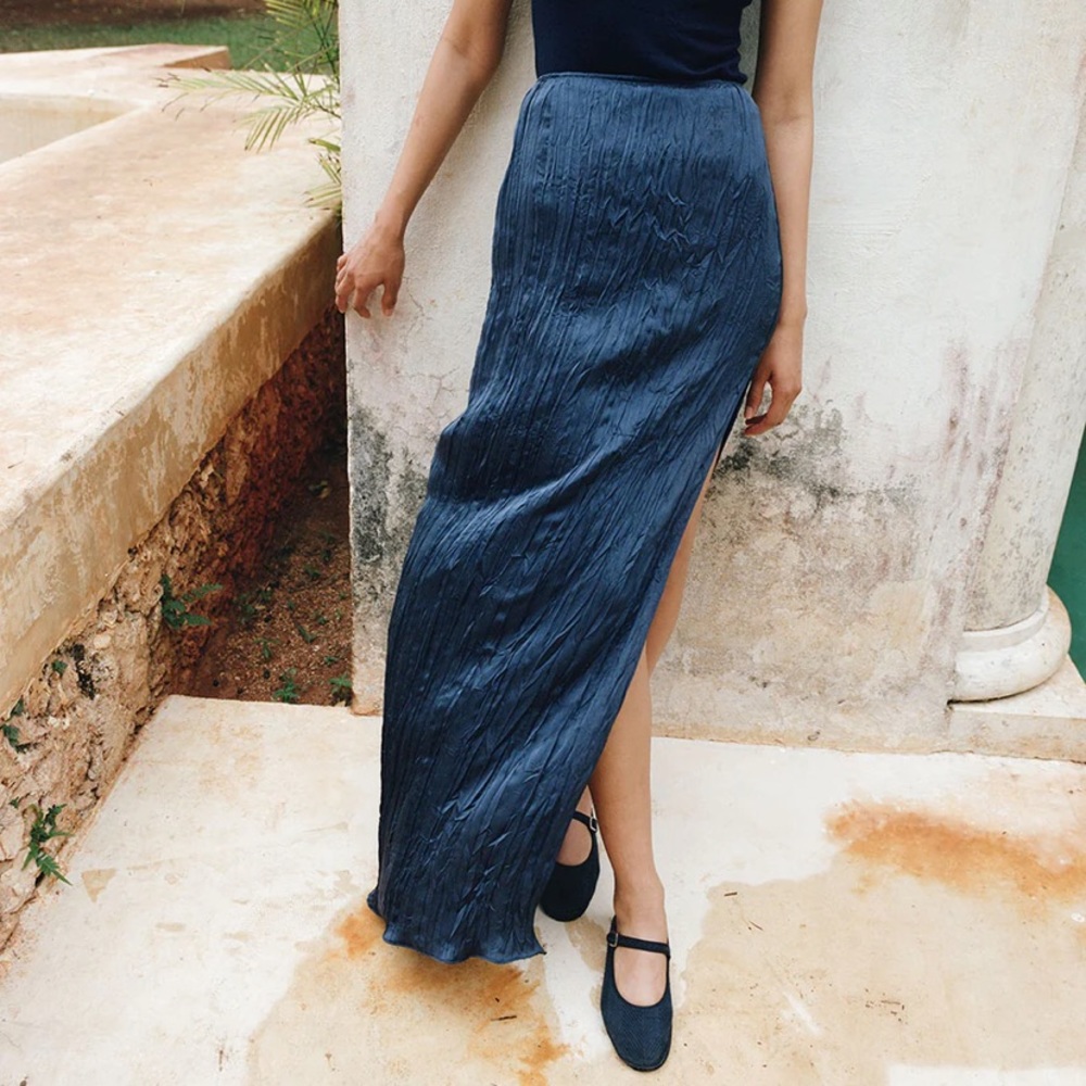 Attersee The Crinkled Column Skirt - Picture 14 of 16